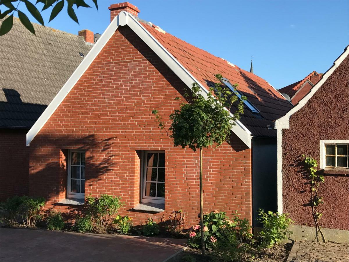 Ferienhaus Wattwurm Rysum Exteriér fotografie